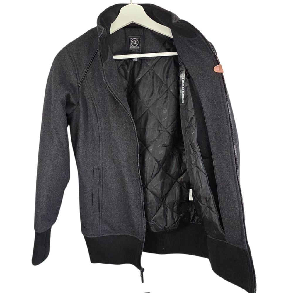 Stormtech Women's Warrior Club Jacket Quilted Sz Small NWT - Picture 8 of 13